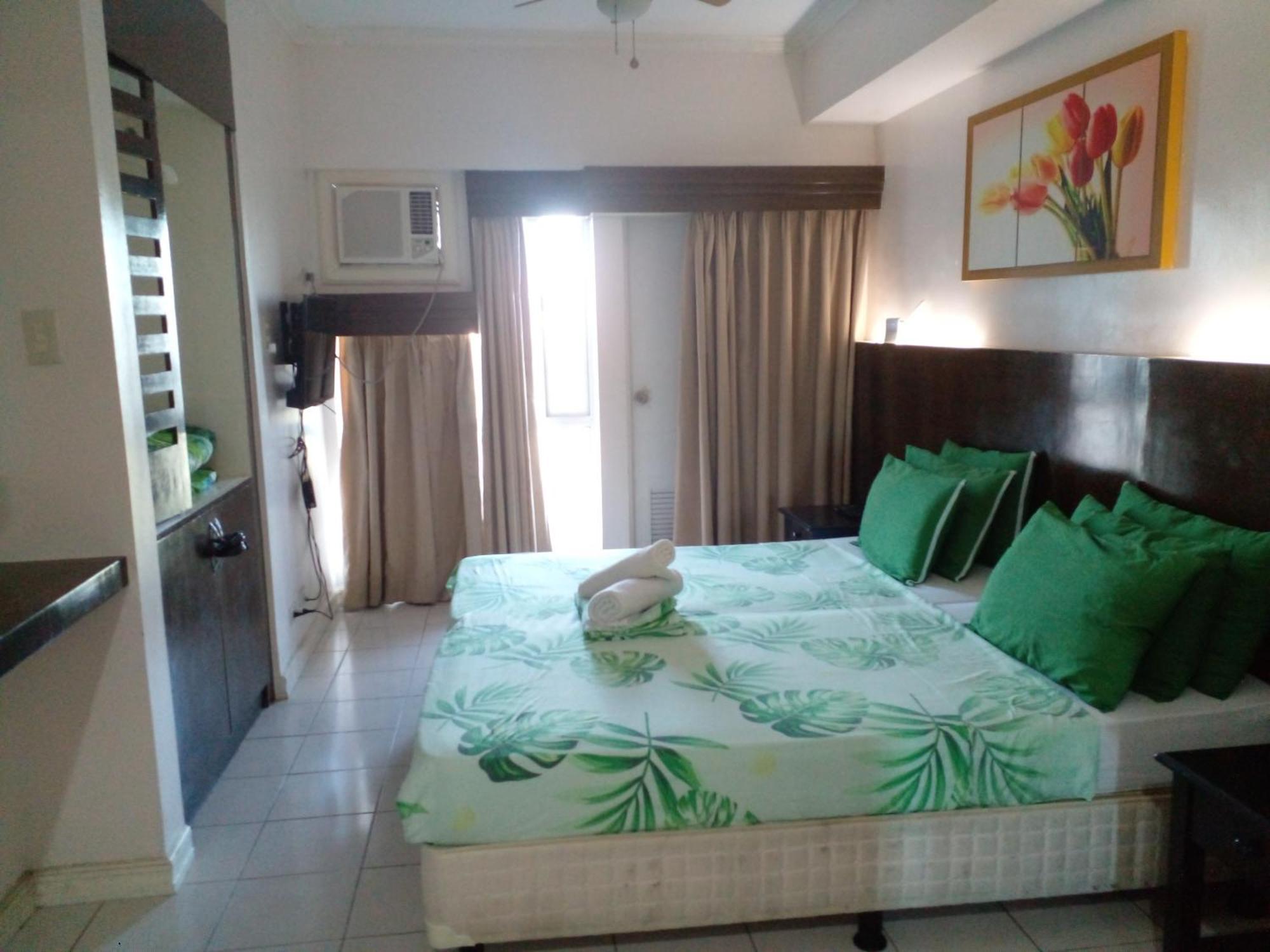 Tagaytay Prime Residences With Swimming Pool & Viewing Deck Tagaytay City Camera foto