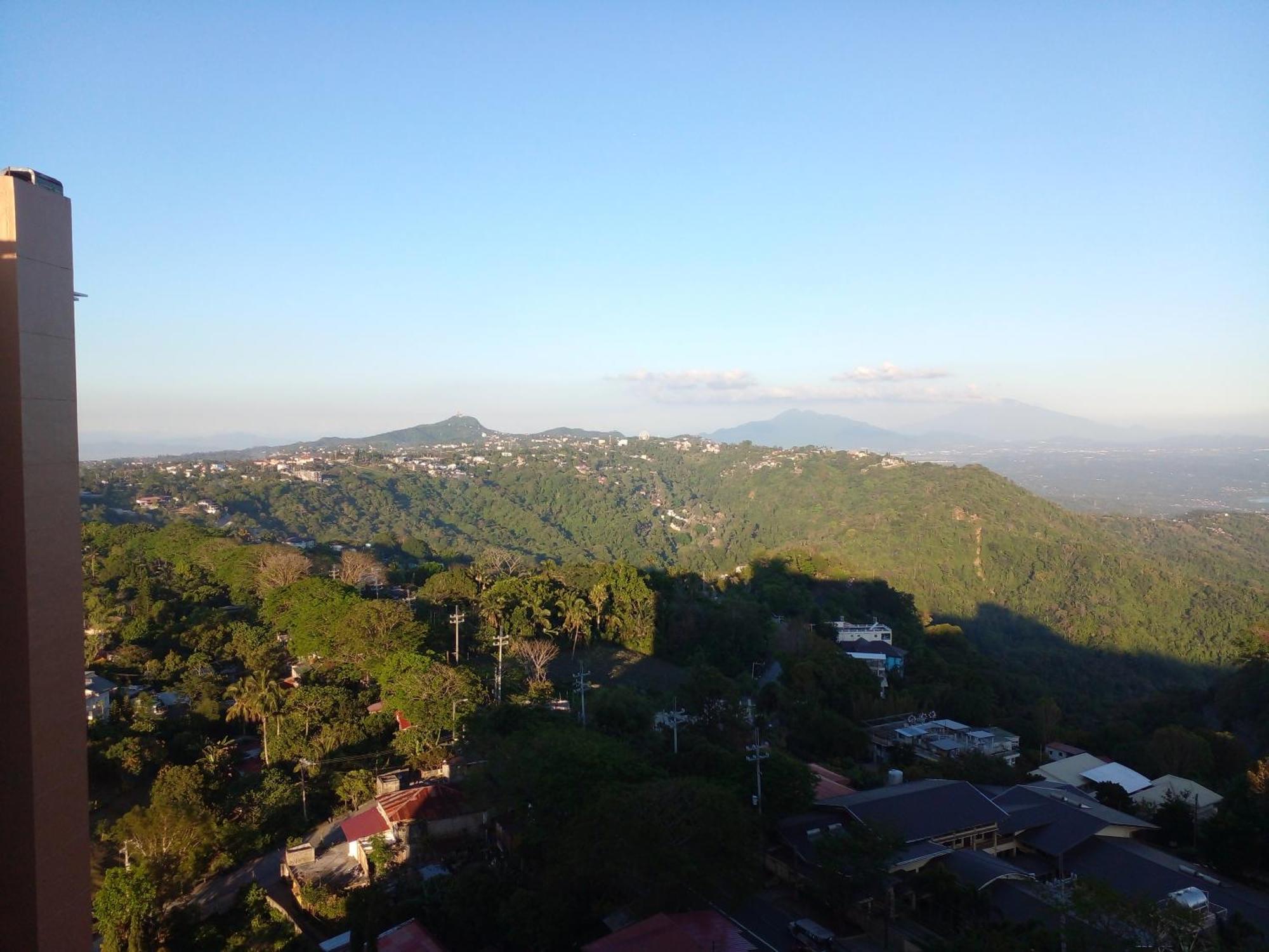 Tagaytay Prime Residences With Swimming Pool & Viewing Deck Tagaytay City Camera foto